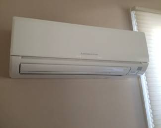 Mitsubishi mini-split with one head