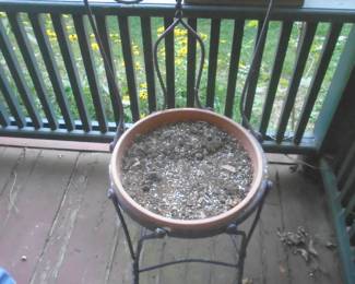 Ice cream chair planter