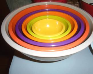 nesting bowls (complete set