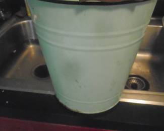 enamel bucket