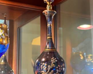 Beautiful hand done gold trimmed decanter