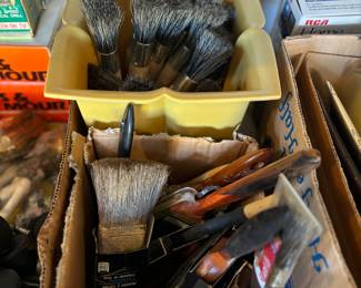 Paint brushes