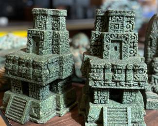 Vintage mexican mayan book ends