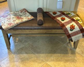 Elegant bench, table runners
