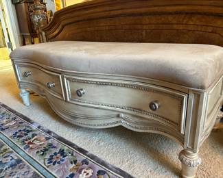 Accent bench with storage