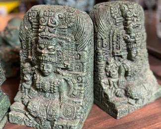 Vintage mexican mayan book ends