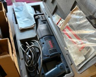 Reciprocating saw