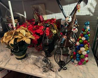 Holliday decor