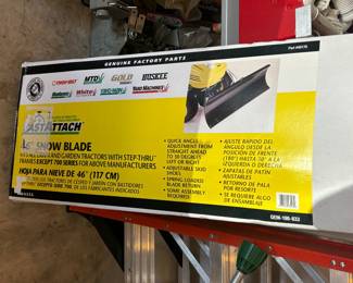 Snow plow blade