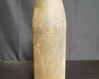Lot # : 56 - Vintage artillery round