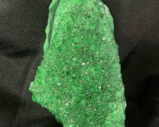 Lot # : 583 - Green quartz geode