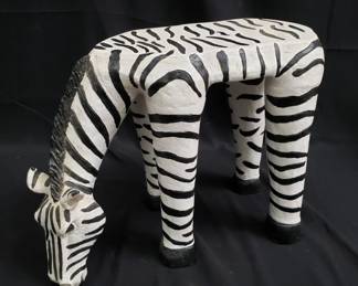 Lot # : 735 - Zebra plant stand