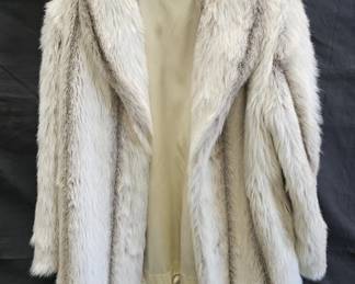 Lot # : 518 - Vintage Faux fur coat by Monterey Fashions