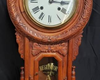 Lot # : 20 - Carved wood regulator clock