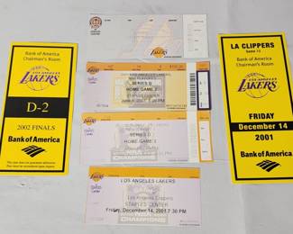 Lot # : 779 - 2001/2002 Los Angeles Lakers Kobe Playoff tickets