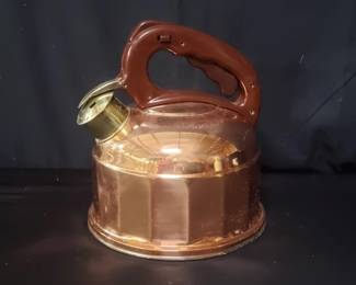 Lot # : 564 - Luca Kupfer copper kettle made in Germany, appears unused