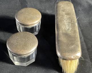 Lot # : 203 - Vintage sterling silver vanity set