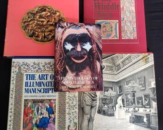 Lot # : 623 - Group of books box lot