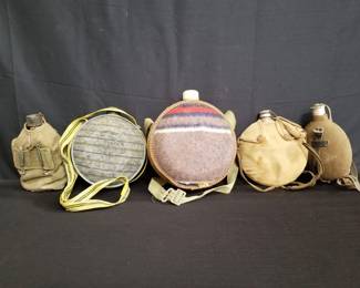 Lot # : 309 - Box of vintage canteens