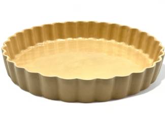 Lot # : 591a - Mid-century ceramic fluted tart dish