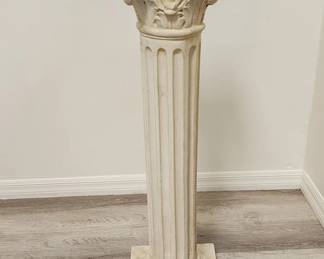 Lot # : 532 - Vintage solid cement outdoor pedestal