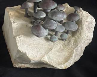 Lot # : 679 - Signed MCM mushroom art sculpture