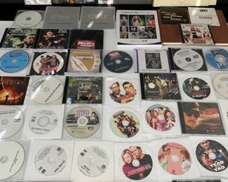 Lot # : 645 - Collectibles, film & television media promos