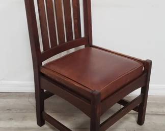 Lot # : 814 - L.&J.G. Stickley leather oak side chair
