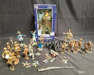Lot # : 308 - Group of toy soldiers, action figure, etc.