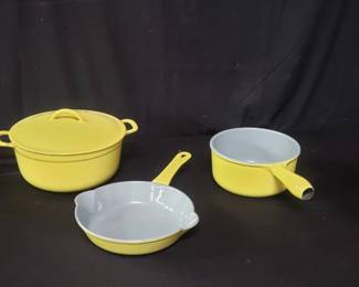 Lot # : 572 - Group of Descoware cookware, made in Belgium