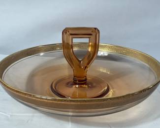 Lot # : 379 - Vintage amber depression glass serving tray