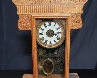 Lot # : 453 - Vintage Gilbert Clock Co. mantel clock
