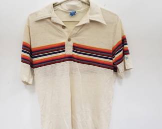 Lot # : 563 - Set of 3 shirts