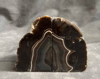 Lot # : 617 - Crystal stone bookends 4 1/2"h