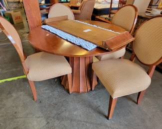 Stickley dining Table & Chiars