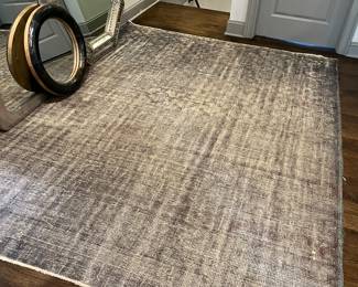 8 x 10 Rug with Neutral Colors