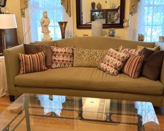 Formal LR Sofa Coffee Table