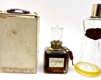 2 Vintage Replique Raphael Paris Perfume Bottles, Older In Original Box Is 1 Ounce
Lot #: 23