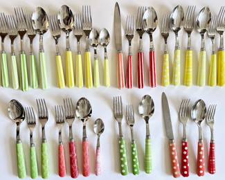 Sabre Flatware, 35 Pieces, Paris, France
Lot #: 107