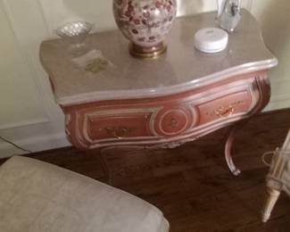 French side stands 1920s