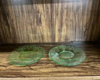 VINTAGE URANIUM GLASS DISH