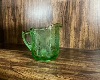 Uranium glass creamer