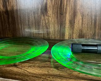 Uranium glass