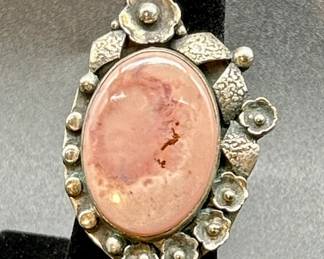 Sterling Silver Pink Agate Size 6.75, 10.7g Total Weight