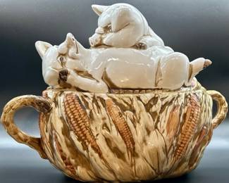 Very Large Lidded Serving Dish Piggies in the Cornfield