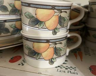 Golden Harvest coffee cups