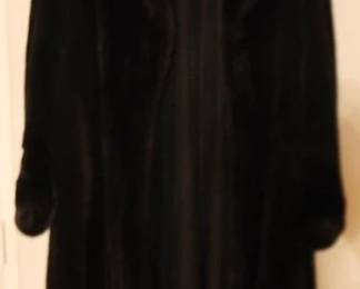 139 - Montaldo's Fur Coat - 48" long
