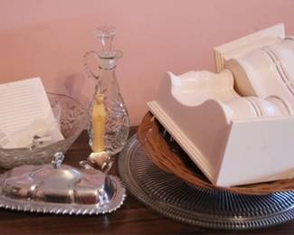 286 - Lot of Assorted Items
