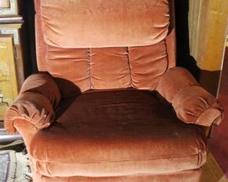 380 - La-Z-Boy Recliner/Rocker - 36" x 32" x 40"
