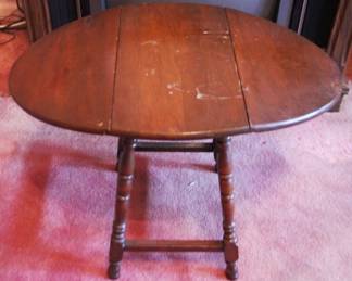 307 - Vintage Drop-side Table - 21" x 19" x 11"
